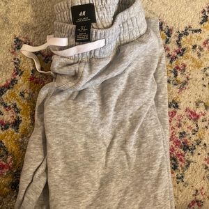 H&M grey men’s sweatpants